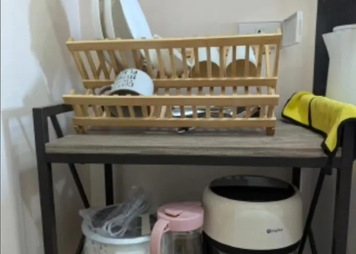 Miya's Crib E Staycation Tomas Morato Quezon Manila