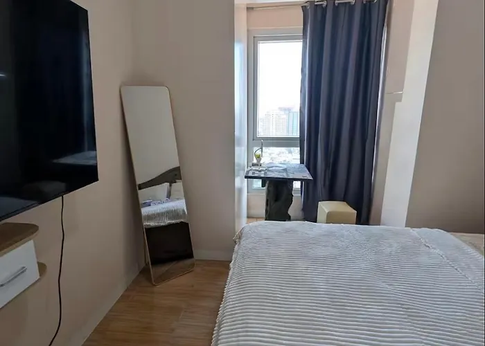 Miya's Crib E Staycation Tomas Morato Quezon Aparthotel